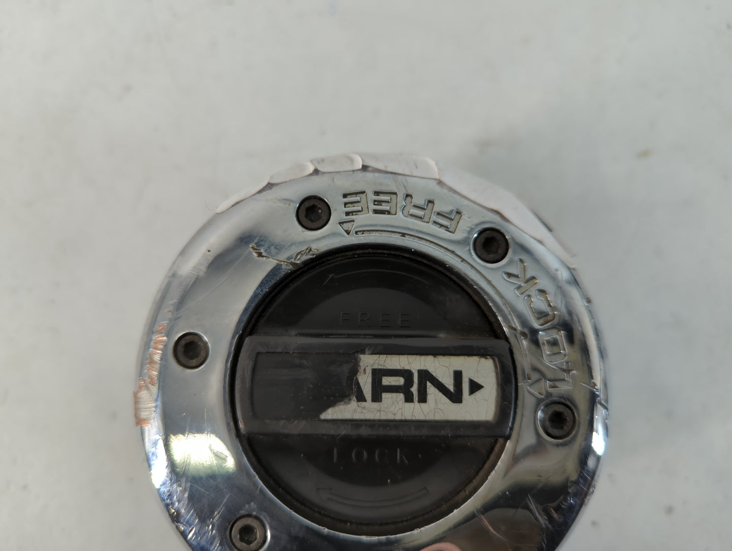 2004 Ford Excursion WHEEL DR LOCKROUT - Oemusedautoparts1.com