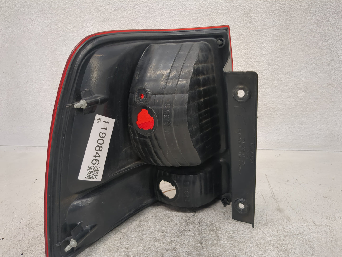 2004 Ford Expedition Tail Light Assembly Driver Left OEM P/N:2L1X-13B504-A Fits OEM Used Auto Parts - Oemusedautoparts1.com