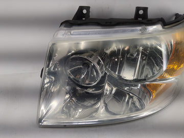 2004 Ford Expedition Driver Left Oem Head Light Headlight Lamp