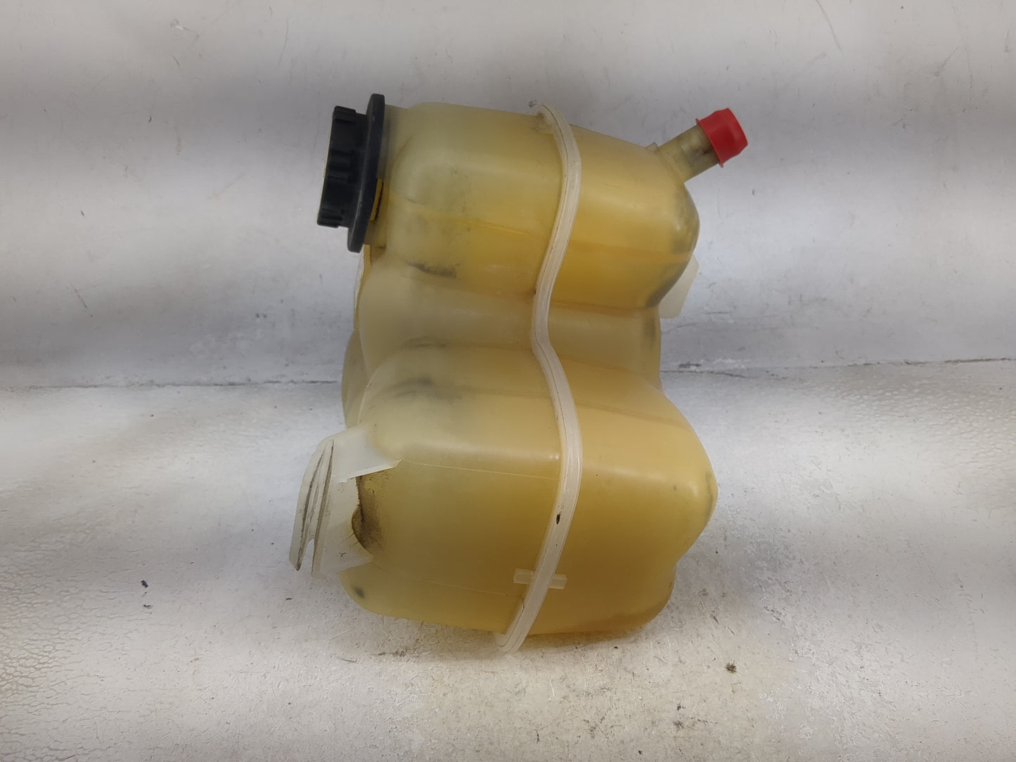 2003 Ford Expedition Radiator Coolant Overflow Expansion Tank Bottle 1494224 - Oemusedautoparts1.com