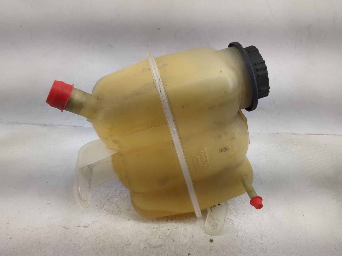 2003 Ford Expedition Radiator Coolant Overflow Expansion Tank Bottle 1494224 - Oemusedautoparts1.com