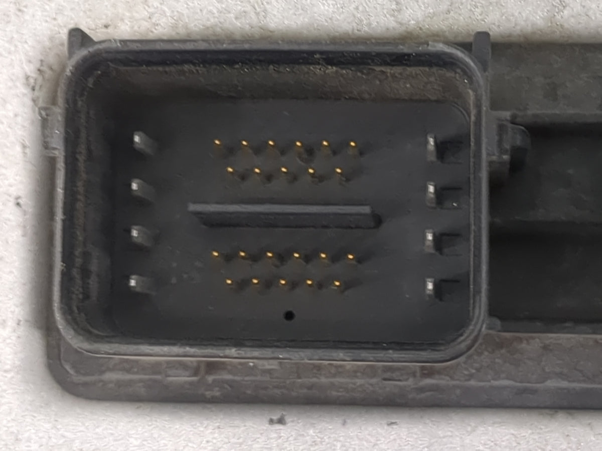 2004 Ford Expedition PCM Engine Control Computer ECU ECM PCU OEM P/N:RM4L1A-12A650-TB HPC-818, PCM122 OEM Used Auto Parts - 