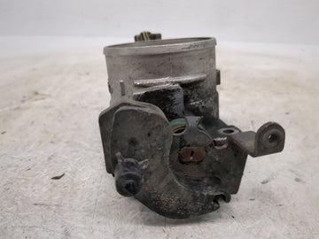 2004 Ford Expedition Throttle Body P/N:XL3U-9E928-CA XL3U-9E928-CB Fits Fits 2000 2001 2002 2003 OEM Used Auto Parts
