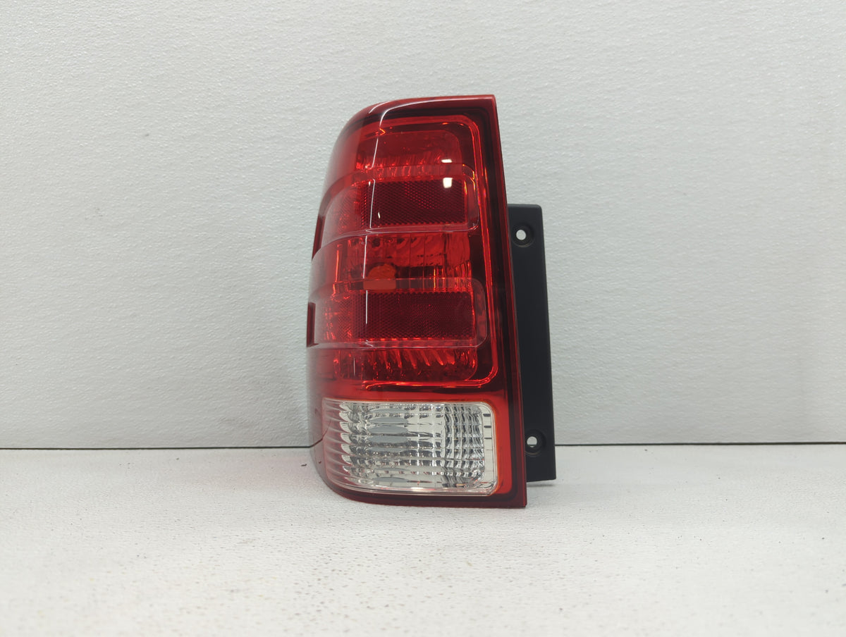 2003-2006 Ford Expedition Tail Light Assembly Driver Left OEM P/N:2LIX-13B505-A Fits Fits 2003 2004 2005 2006 OEM Used Auto 