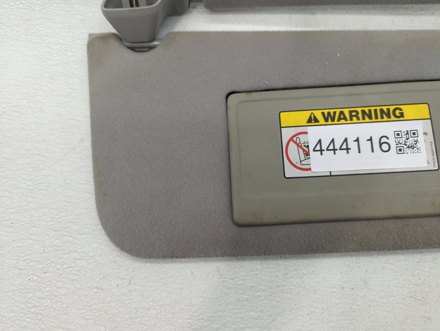 2003-2005 Ford Expedition Sun Visor Shade Replacement Passenger Right Mirror Fits Fits 2003 2004 2005 OEM Used Auto Parts - 