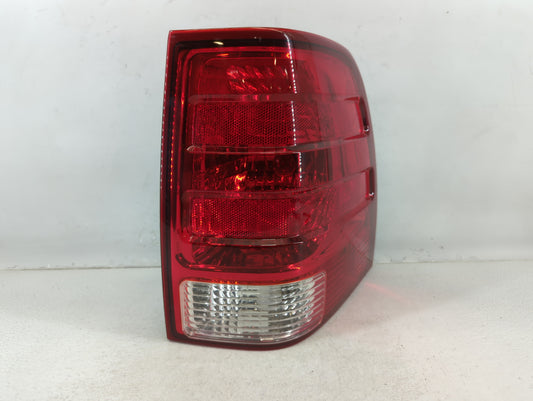 2003-2006 Ford Expedition Tail Light Assembly Passenger Right OEM P/N:2L1X-13B504-A Fits Fits 2003 2004 2005 2006 OEM Used A