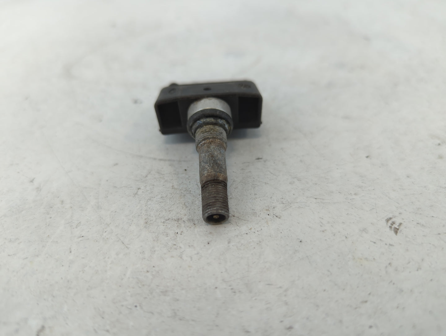 2004 Ford Expedition Tire Pressure Monitoring System Sensor Tpms - Oemusedautoparts1.com
