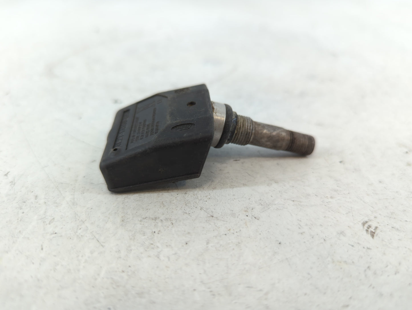 2004 Ford Expedition Tire Pressure Monitoring System Sensor Tpms - Oemusedautoparts1.com
