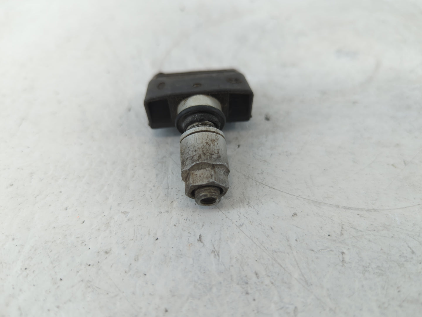 2004 Ford Expedition Tire Pressure Monitoring System Sensor Tpms - Oemusedautoparts1.com