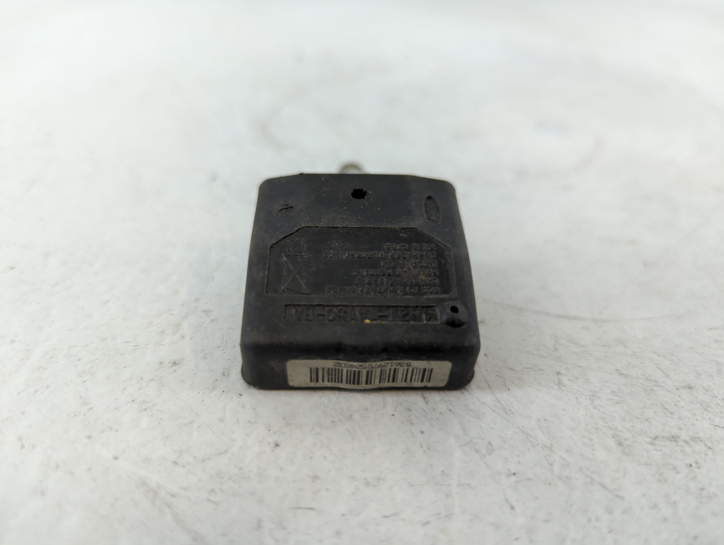 2004 Ford Expedition Tire Pressure Monitoring System Sensor Tpms - Oemusedautoparts1.com