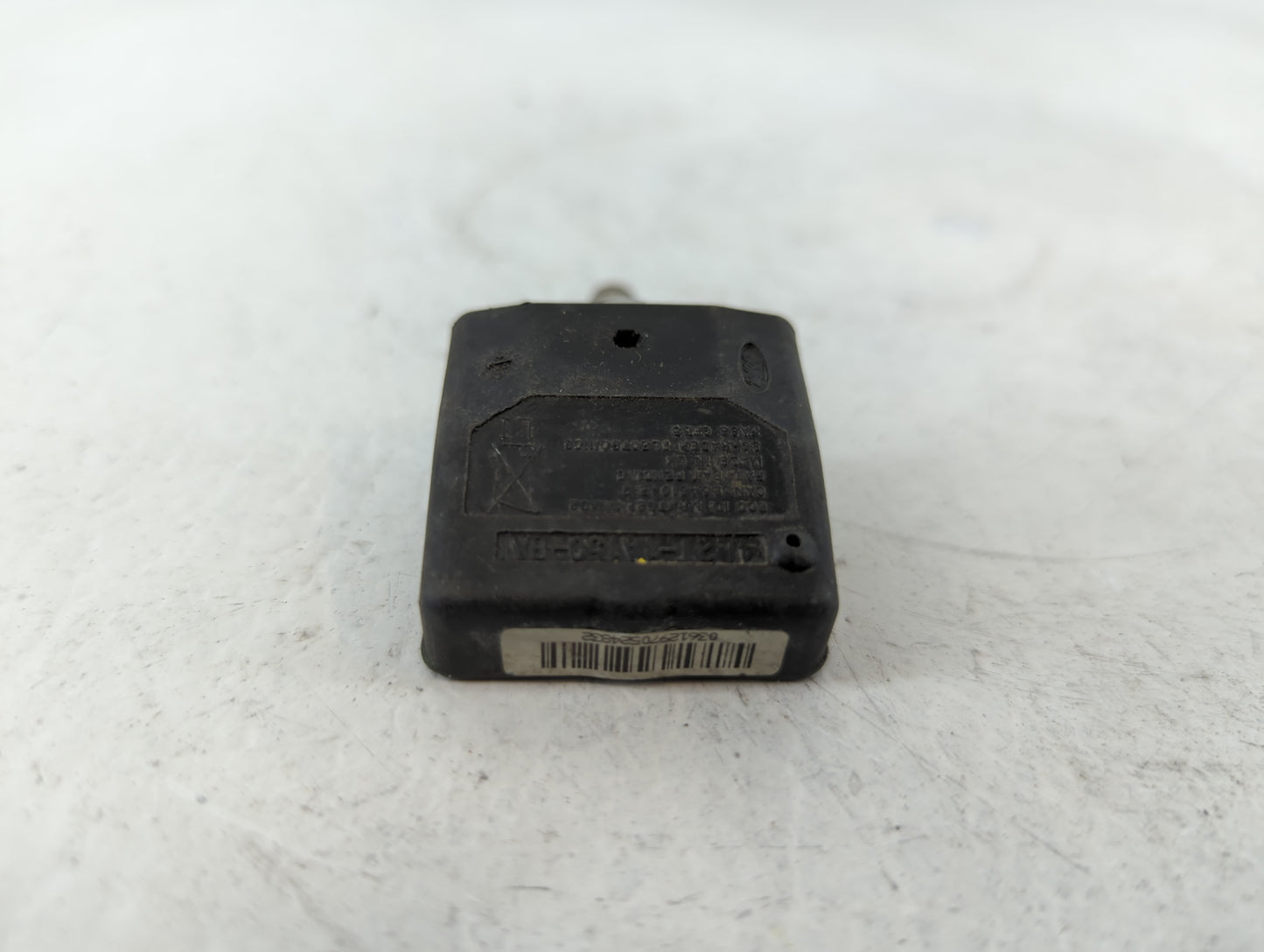 2004 Ford Expedition Tire Pressure Monitoring System Sensor Tpms - Oemusedautoparts1.com