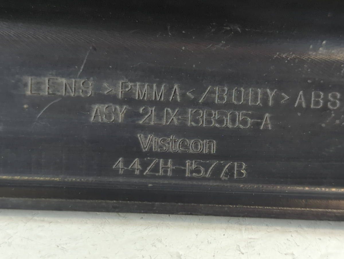 2003-2006 Ford Expedition Tail Light Assembly Driver Left OEM Fits Fits 2003 2004 2005 2006 OEM Used Auto Parts - Oemusedaut