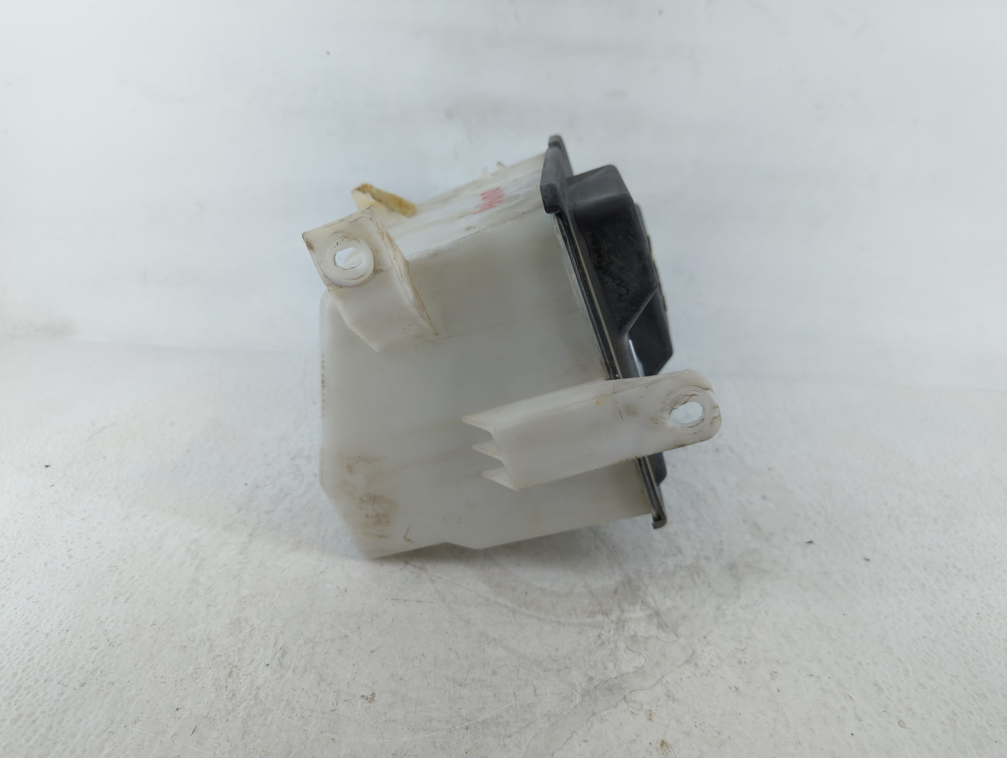 2004 Ford Expedition Windshield Washer Fluid Reservoir Bottle Oem - Oemusedautoparts1.com