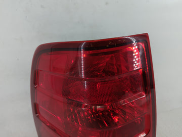 2004 Ford Expedition Tail Light Assembly Driver Left OEM P/N:44ZH-1577B Fits OEM Used Auto Parts