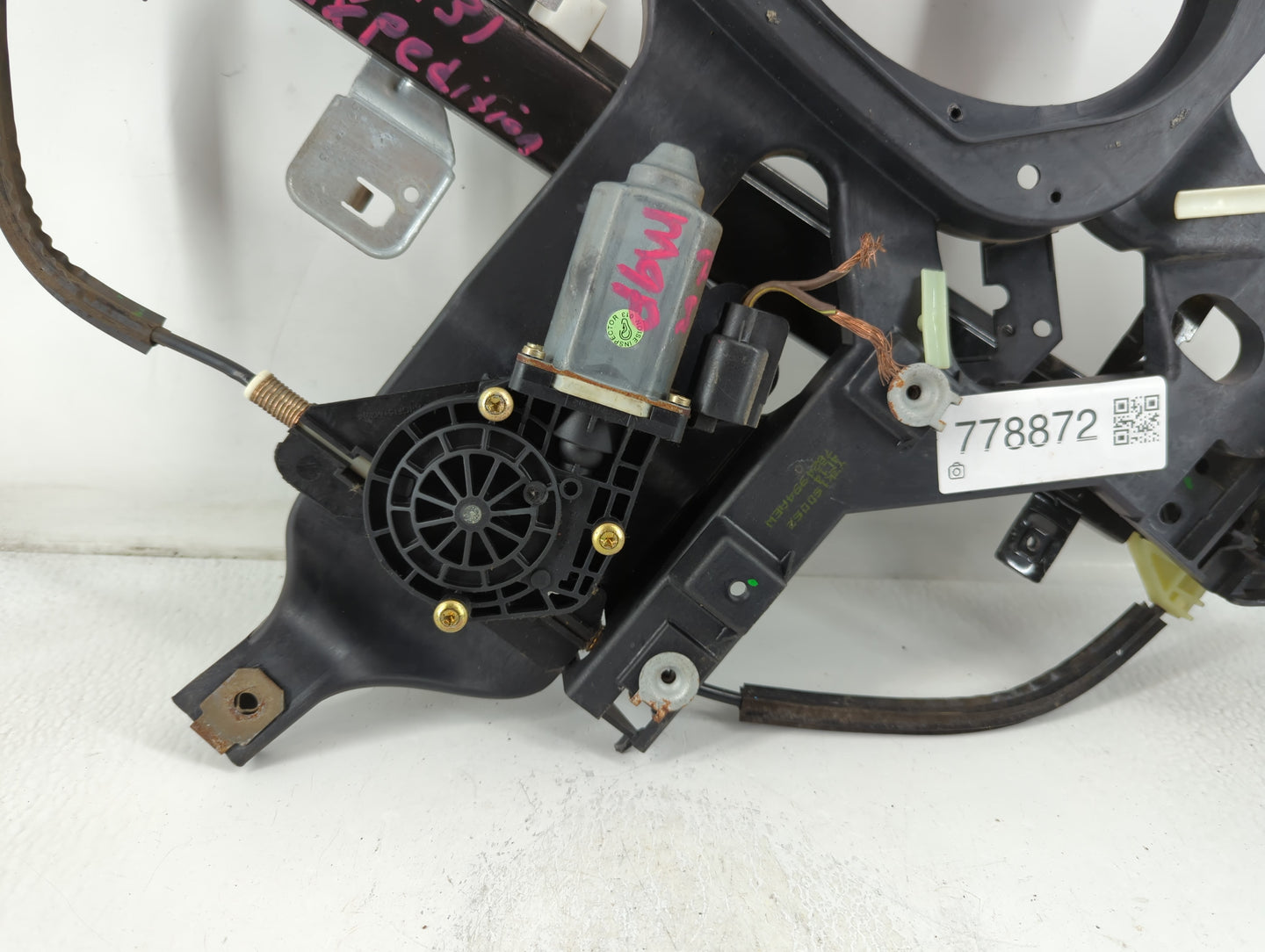 2004 Ford Expedition Window Regulator Right Passenger Rear - Oemusedautoparts1.com