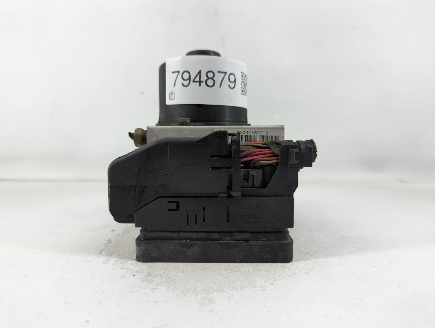 2004 Ford Expedition ABS Pump Control Module Replacement P/N:0204-1022 Fits OEM Used Auto Parts - Oemusedautoparts1.com