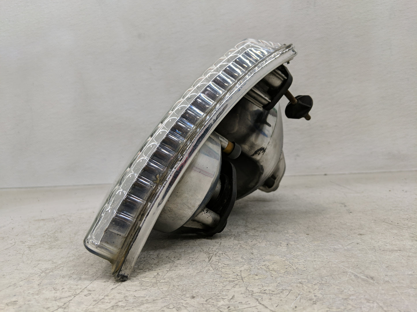 2002-2005 Ford Explorer Passenger Right Oem Head Light Headlight Lamp - Oemusedautoparts1.com