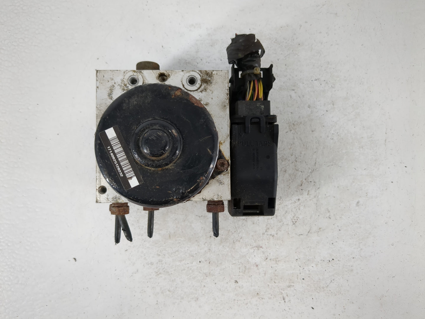2004 Ford Explorer ABS Pump Control Module Replacement P/N:4L2T-2C219-AE Fits OEM Used Auto Parts - Oemusedautoparts1.com