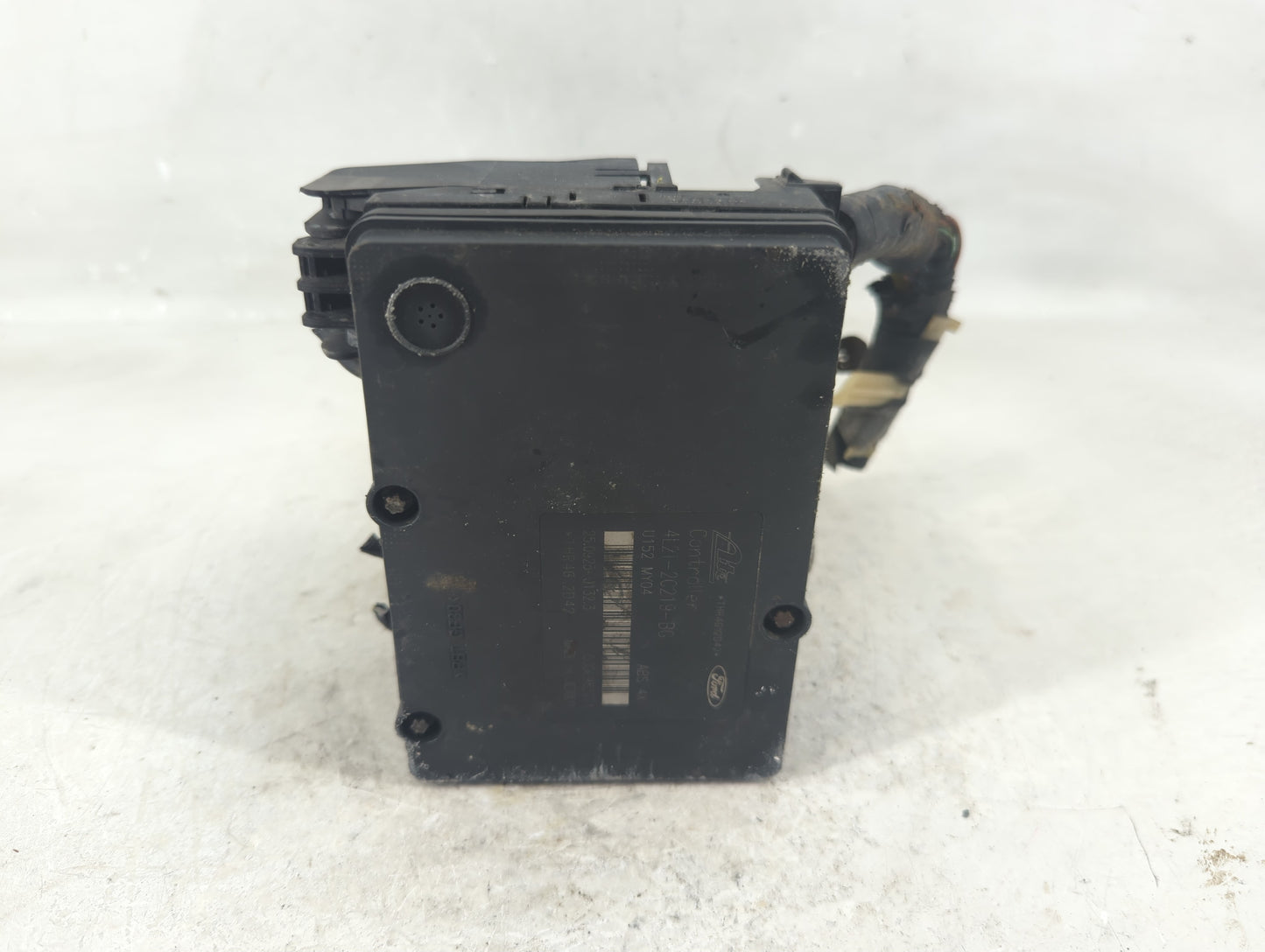 2004 Ford Explorer ABS Pump Control Module Replacement Fits OEM Used Auto Parts - Oemusedautoparts1.com