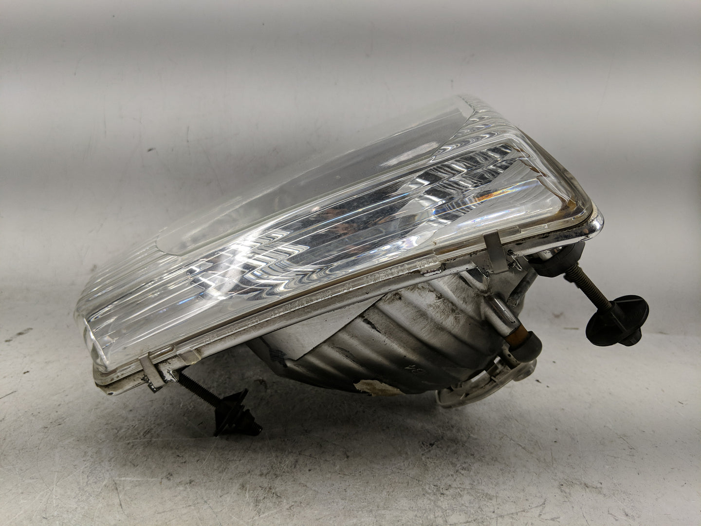 2002-2005 Ford Explorer Passenger Right Oem Head Light Headlight Lamp - Oemusedautoparts1.com