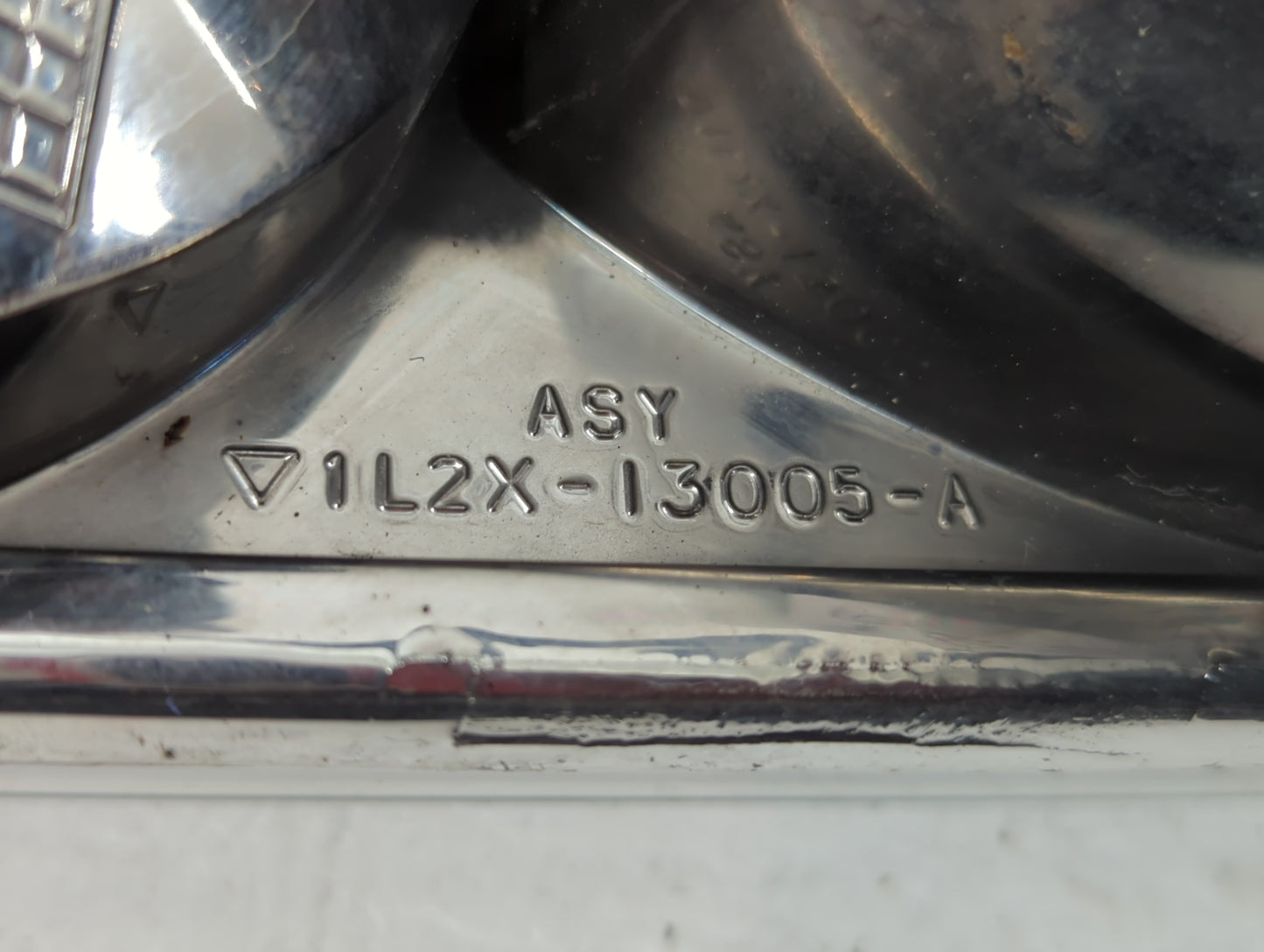 2002-2005 Ford Explorer Passenger Right Oem Head Light Headlight Lamp - Oemusedautoparts1.com