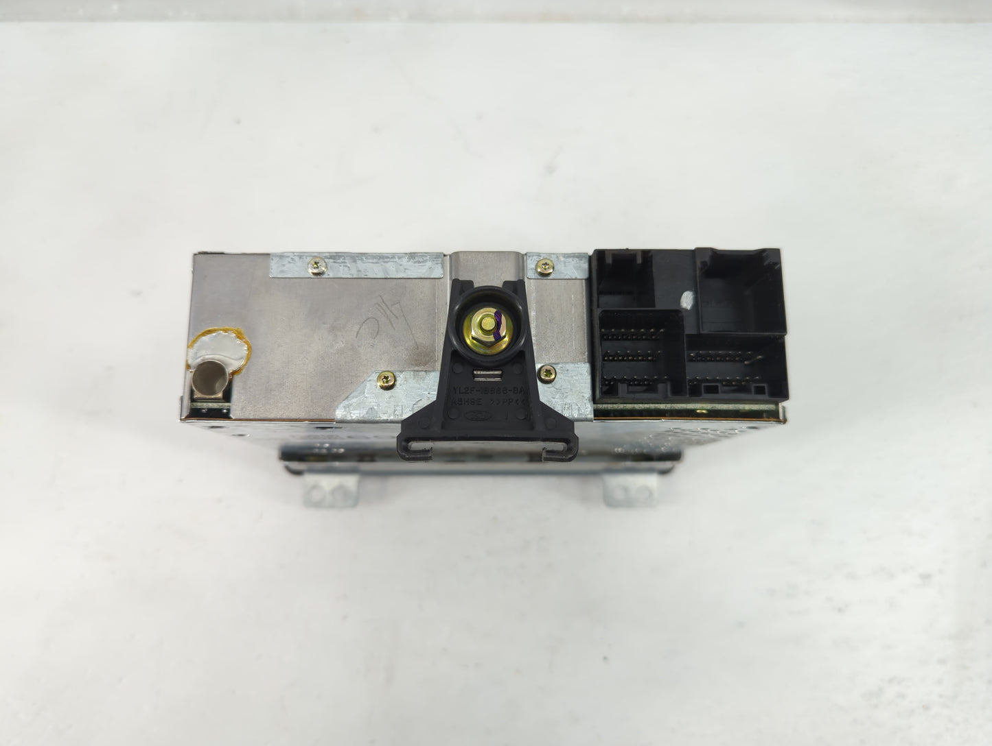2004 Ford Explorer Radio AM FM Cd Player Receiver Replacement P/N:YL2F-188888-BA Fits OEM Used Auto Parts - Oemusedautoparts