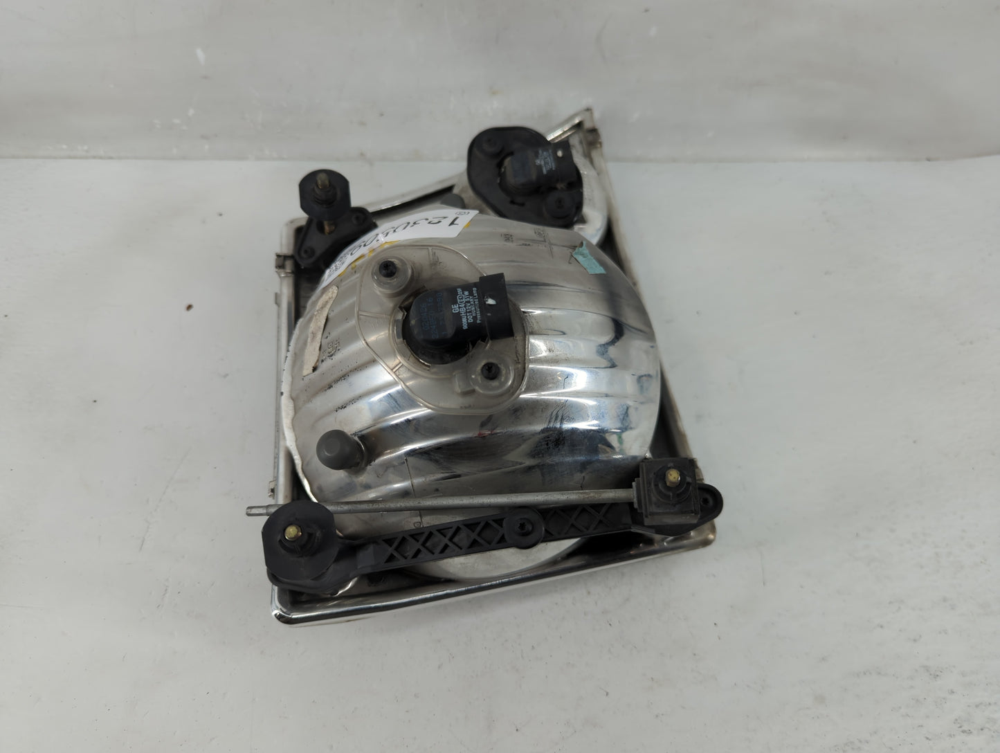 2002-2005 Ford Explorer Driver Left Oem Head Light Headlight Lamp - Oemusedautoparts1.com