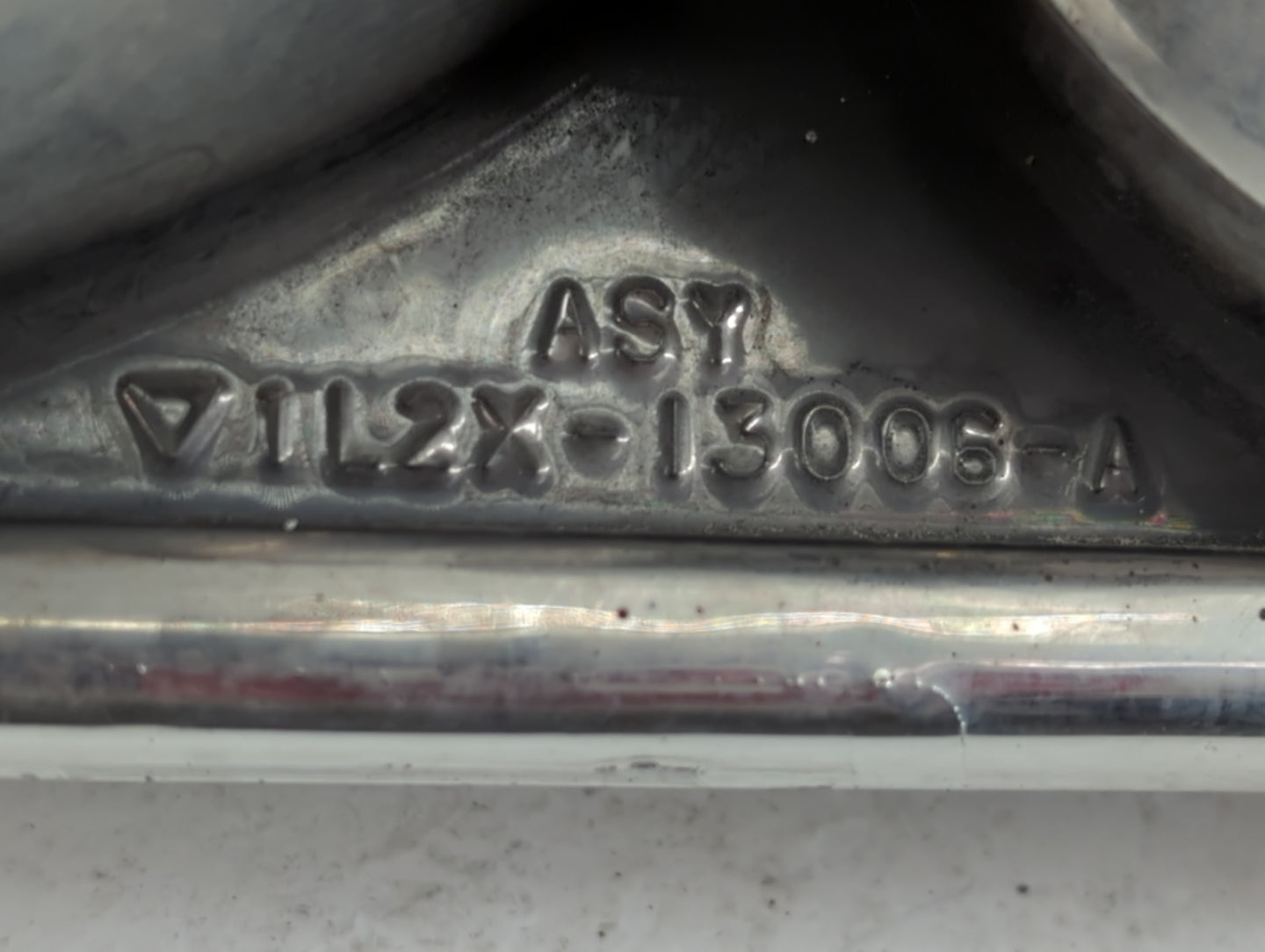 2002-2005 Ford Explorer Driver Left Oem Head Light Headlight Lamp - Oemusedautoparts1.com
