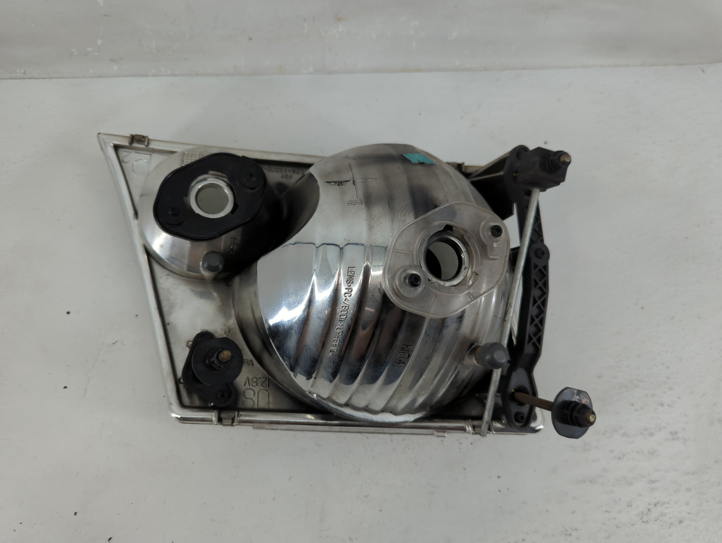 2002-2005 Ford Explorer Driver Left Oem Head Light Headlight Lamp - Oemusedautoparts1.com