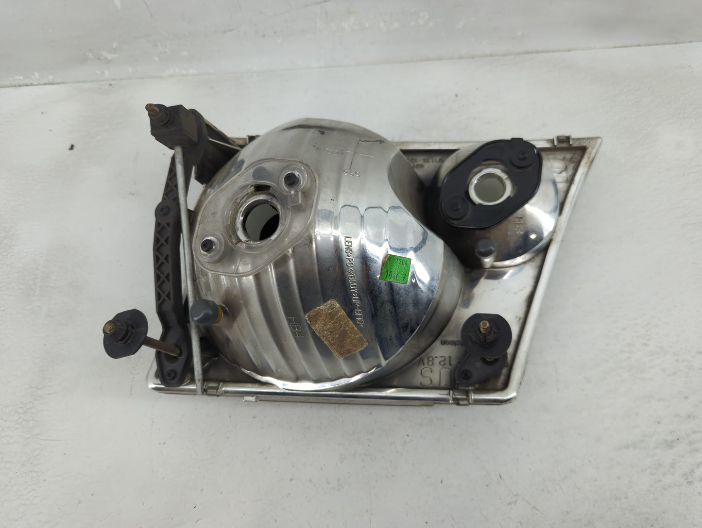 2002-2005 Ford Explorer Passenger Right Oem Head Light Headlight Lamp - Oemusedautoparts1.com