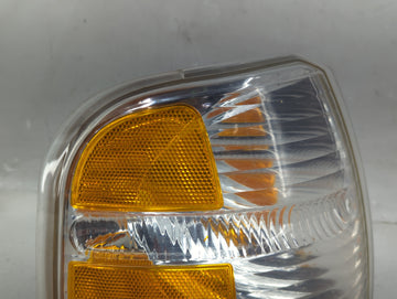 2004-2005 Ford Explorer Passenger Right Oem Front Light Lamp