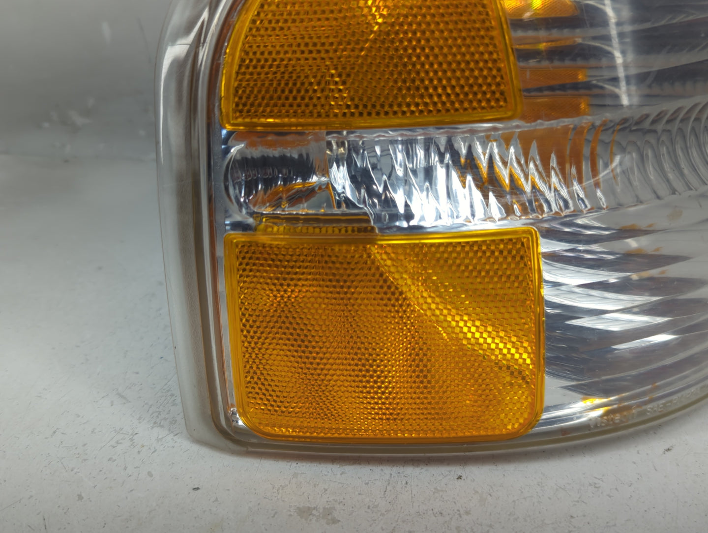 2004-2005 Ford Explorer Passenger Right Oem Front Light Lamp - Oemusedautoparts1.com