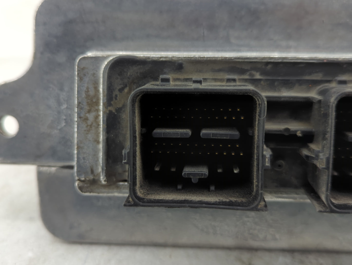 2004 Ford Explorer PCM Engine Control Computer ECU ECM PCU OEM P/N:4L2A-12A650-ADC Fits OEM Used Auto Parts - Oemusedautopar