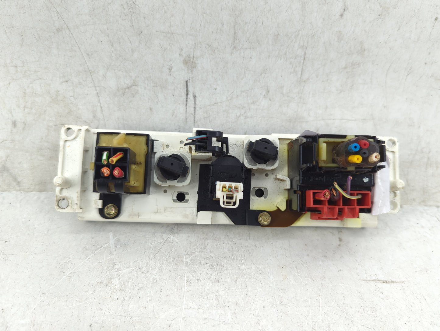 2002-2006 Ford Explorer Climate Control Module Temperature AC/Heater Replacement Fits Fits 2002 2003 2004 2005 2006 OEM Used