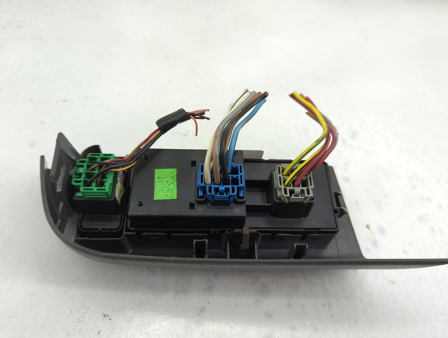 2004-2005 Ford Explorer Master Power Window Switch Replacement Driver Side Left P/N:02/1204 Fits Fits 2004 2005 2006 2007 OE