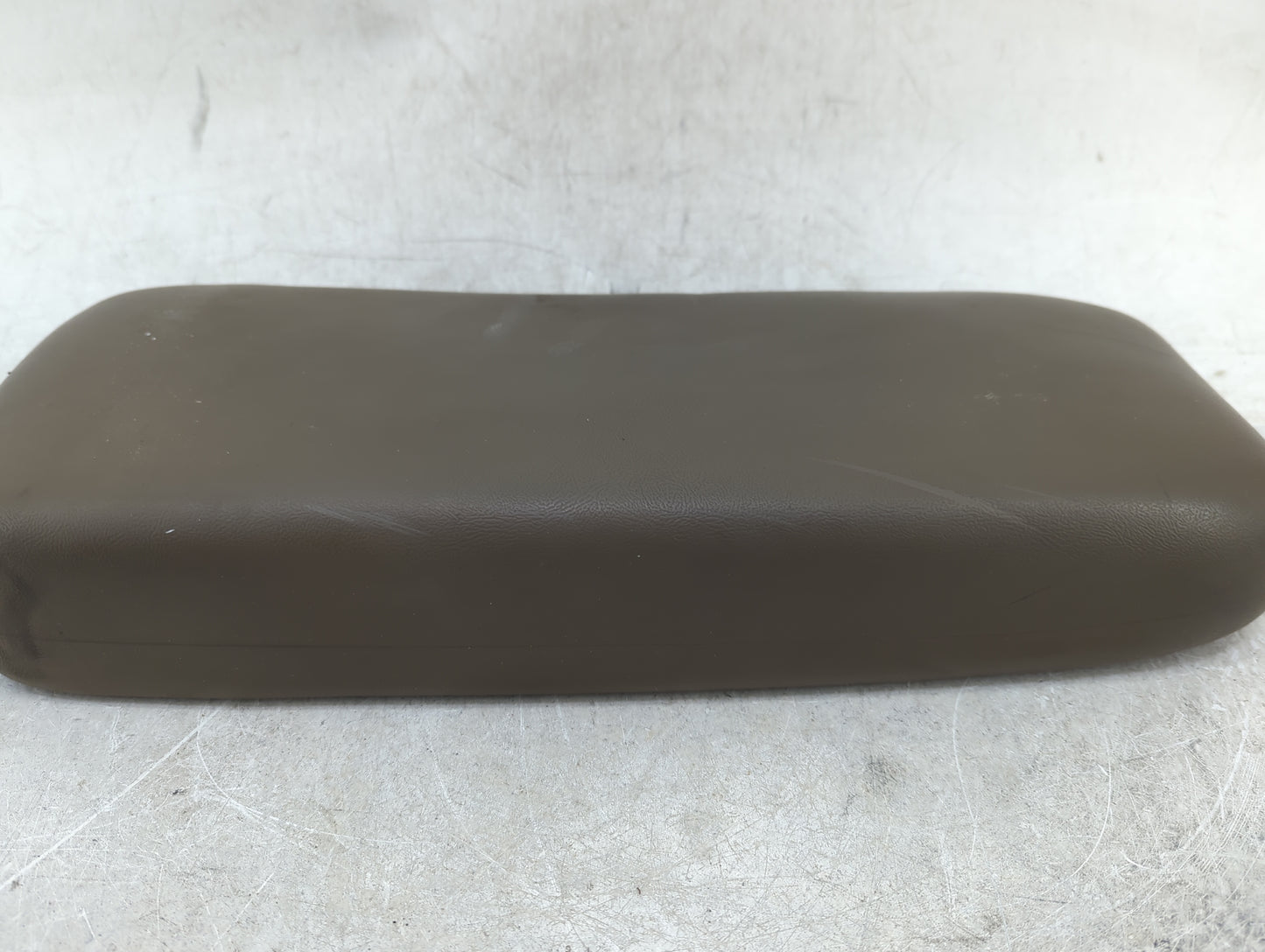 2004 Ford Explorer Center Console Armrest Cover Lid Fits OEM Used Auto Parts - Oemusedautoparts1.com