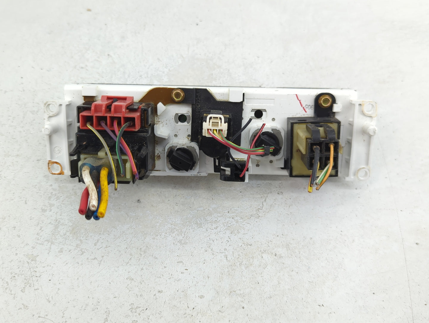 2003-2005 Ford Explorer Climate Control Module Temperature AC/Heater Replacement P/N:XL5H-19C733-BA Fits Fits 2003 2004 2005