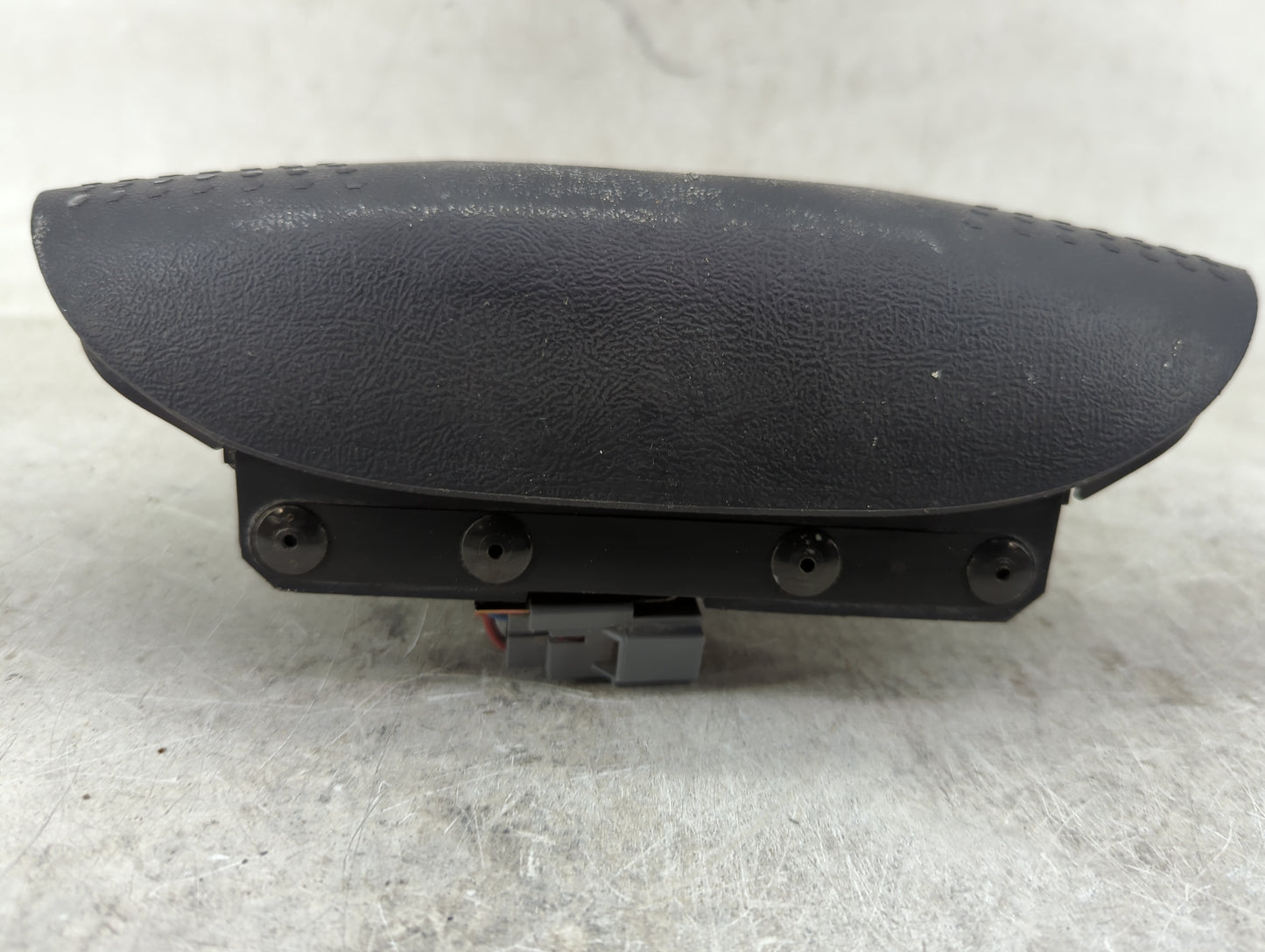 2004 Ford Explorer Air Bag Driver Left Steering Wheel Mounted - Oemusedautoparts1.com