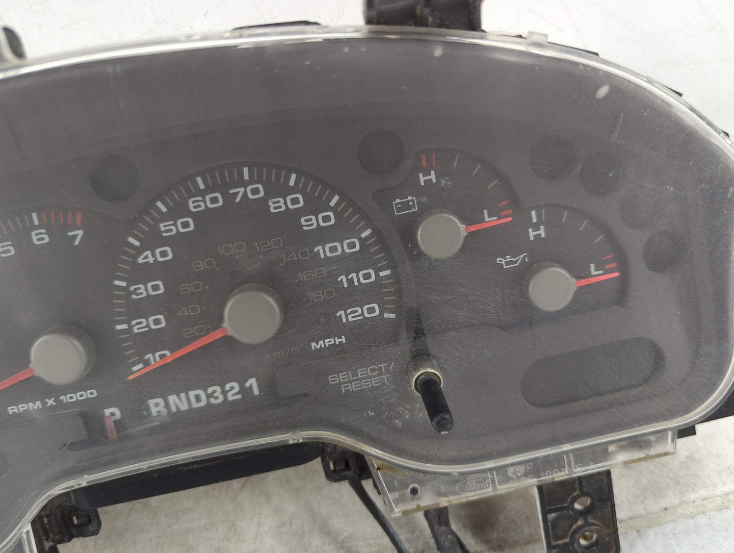 2002 Ford Explorer Instrument Cluster Speedometer Gauges P/N:1L2F10A855AD Miles: Fits OEM Used Auto Parts - Oemusedautoparts