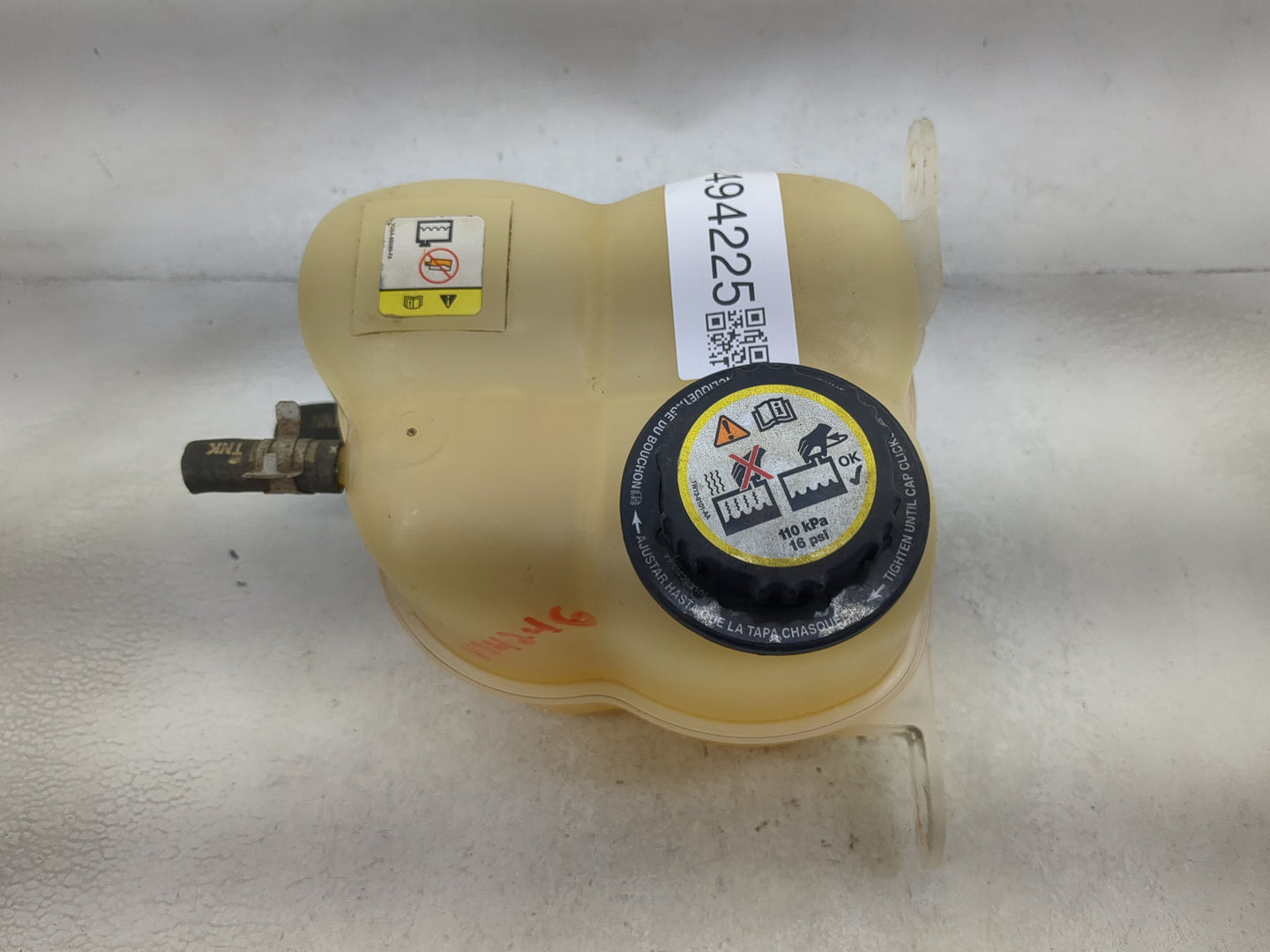 2002-2005 Ford Explorer Radiator Coolant Overflow Expansion Tank Bottle 1494225 - Oemusedautoparts1.com