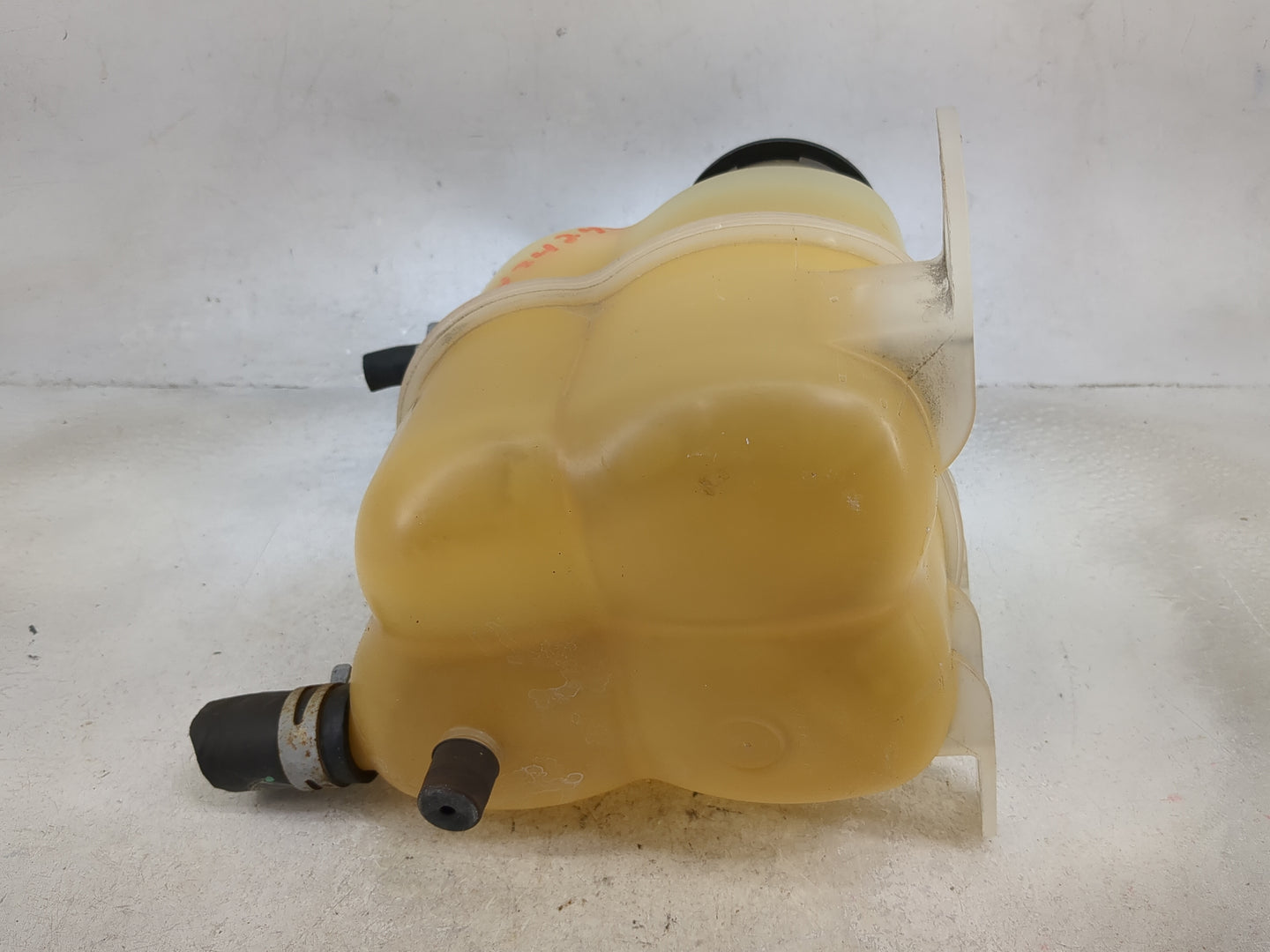 2002-2005 Ford Explorer Radiator Coolant Overflow Expansion Tank Bottle 1494225 - Oemusedautoparts1.com
