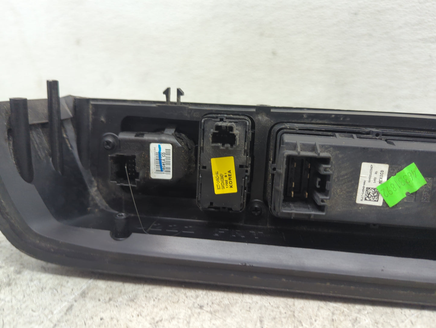 2004 Ford Explorer Master Power Window Switch Replacement Driver Side Left P/N:9L2T-14A564-CFW 9L2T-14540-CE Fits OEM Used A
