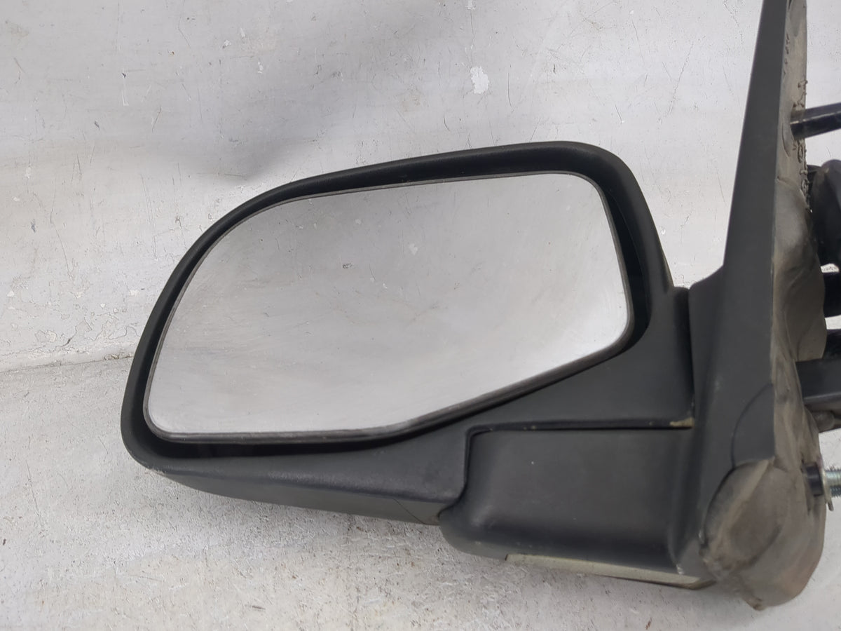 2002-2005 Ford Explorer Driver Side View Mirror - Left Door Mirror OEM Used - Oemusedautoparts1.com