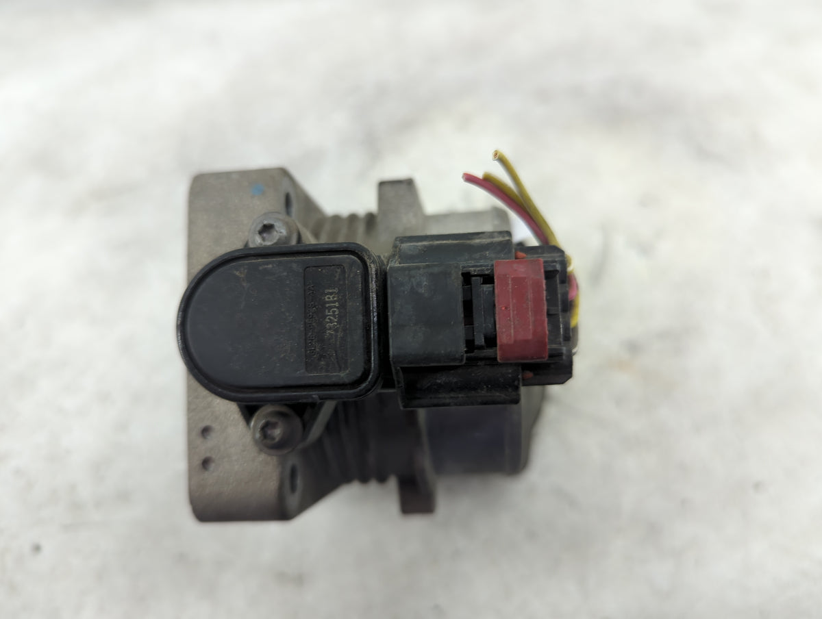 2004-2010 Ford Explorer Throttle Body P/N:9W7E-AA 011508 Fits OEM Used Auto Parts - Oemusedautoparts1.com