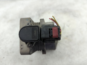 2004-2010 Ford Explorer Throttle Body P/N:9W7E-AA 011508 Fits OEM Used Auto Parts