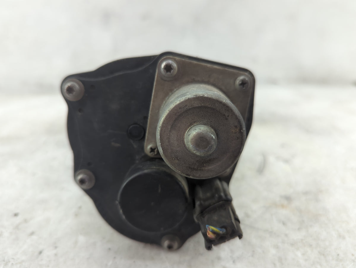 2004-2010 Ford Explorer Throttle Body P/N:9W7E-AA 011508 Fits OEM Used Auto Parts - Oemusedautoparts1.com