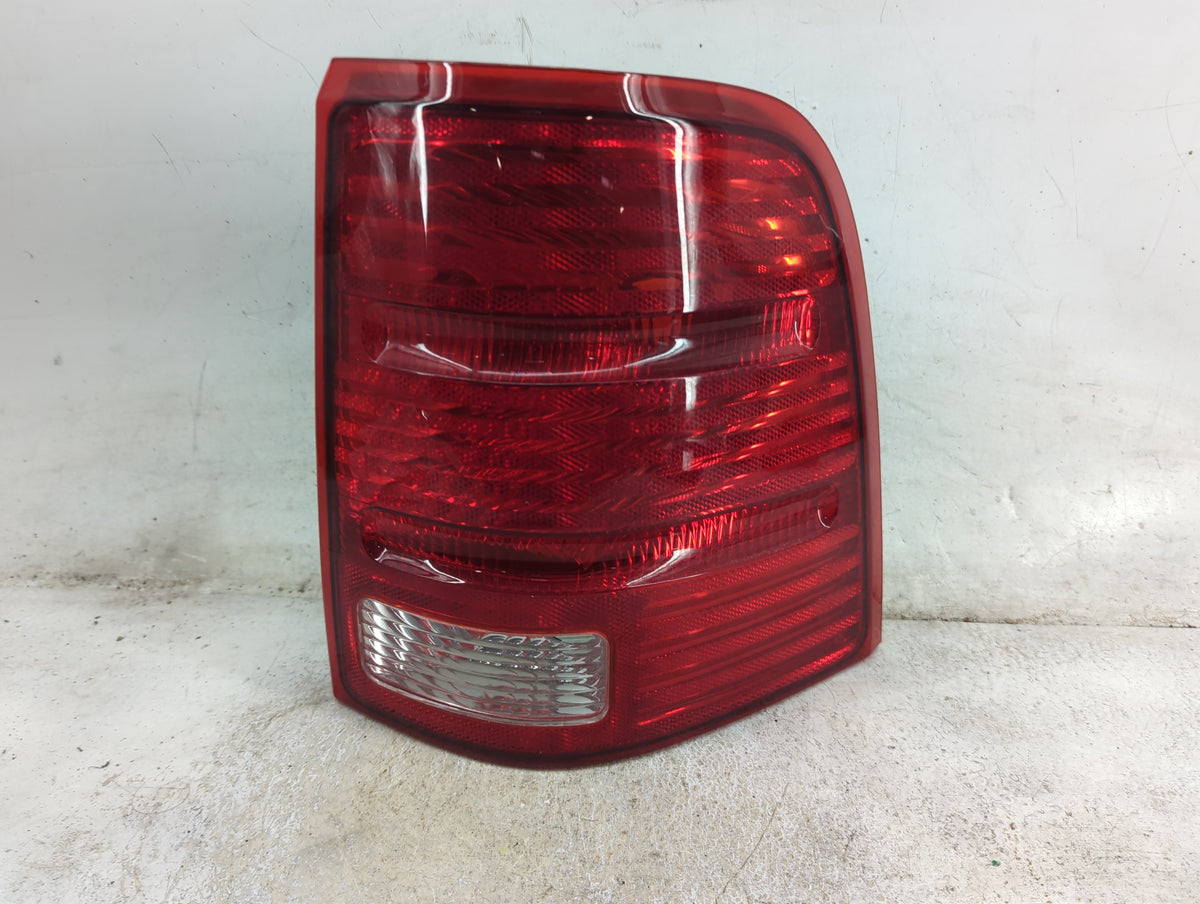 2004 Ford Explorer Tail Light Assembly Passenger Right OEM P/N:FR401-U000R Fits OEM Used Auto Parts - Oemusedautoparts1.com