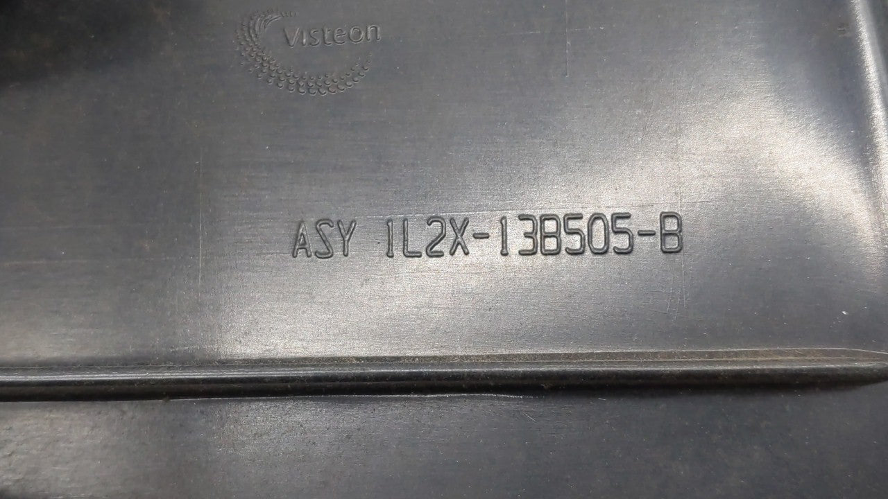 2002-2005 Ford Explorer Tail Light Assembly Driver Left OEM P/N:1L2X-13B505-B Fits Fits 2002 2003 2004 2005 OEM Used Auto Pa