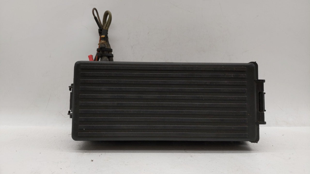 2002-2010 Ford Explorer Fusebox Fuse Box Panel Relay Module P/N:4L2T14398HE 4L2T-14398HE Fits OEM Used Auto Parts - Oemuseda