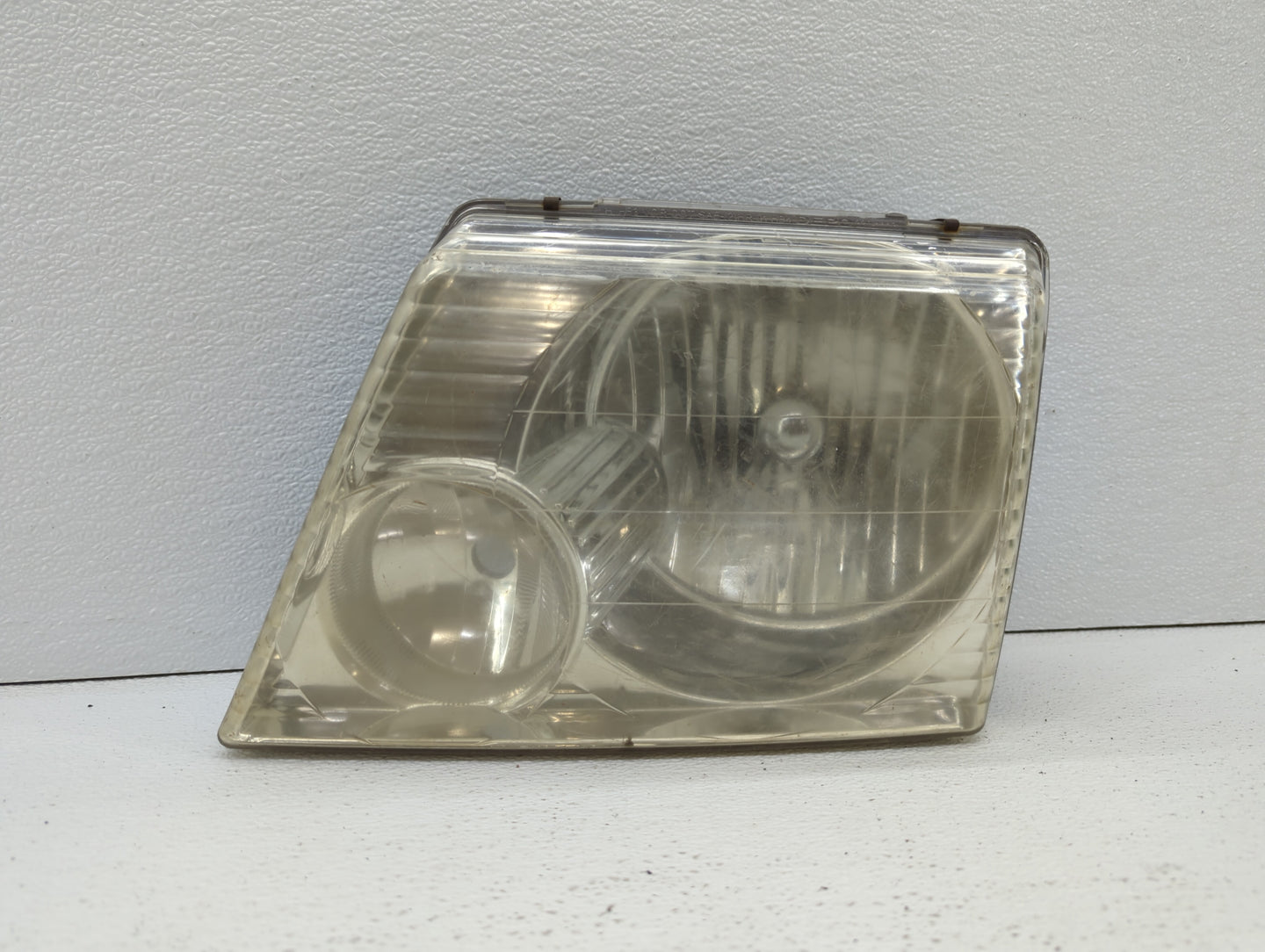 2002-2005 Ford Explorer Driver Left Oem Head Light Headlight Lamp - Oemusedautoparts1.com